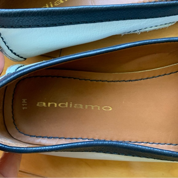 Andiamo white leather loafers size 11. - Picture 7 of 10